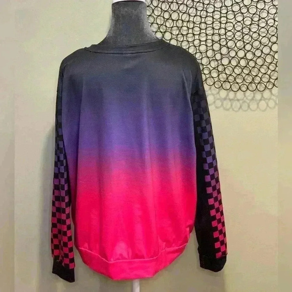 Pixie Lady - Ombré sweatshirt w/racing detail on sleeve - Large - Picture 2 of 4